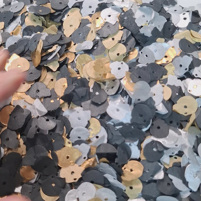 Biodegradable Tissue Paper Halloween  Gothic Wedding Confetti - Skulls - Spiders - Bats - Pumpkins